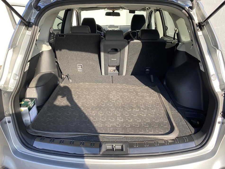 Nissan Qashqai 1.6 i Visia +2