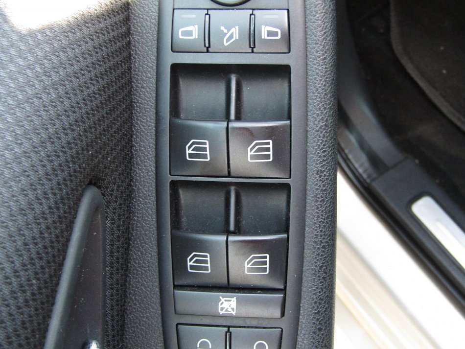 Mercedes-Benz Třída B 2.0 CDi 