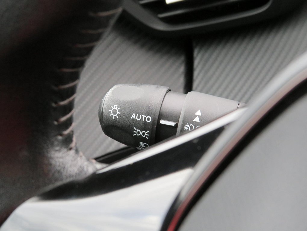 Peugeot 2008 1.5 HDI Active