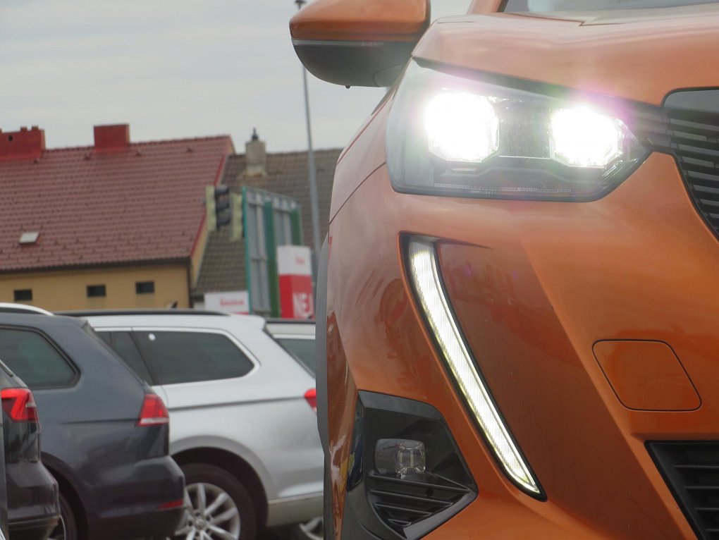 Peugeot 2008 1.5 HDI Active