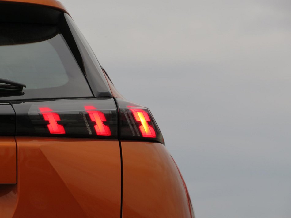 Peugeot 2008 1.5 HDI 