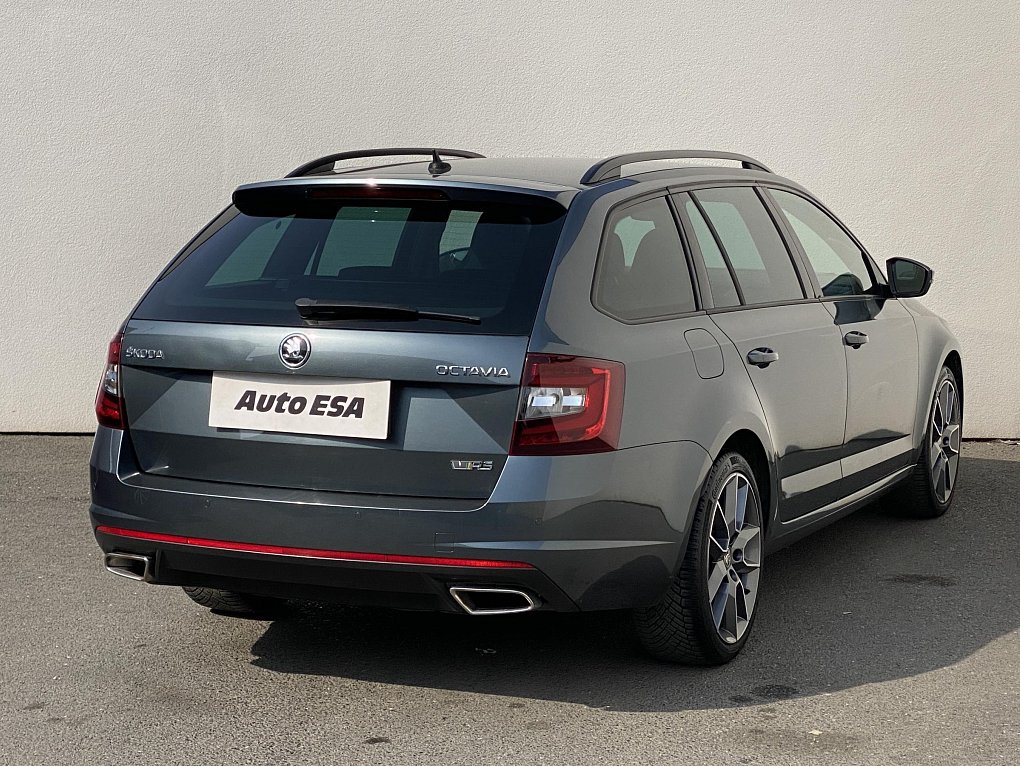 Škoda Octavia III 2.0 TDi RS