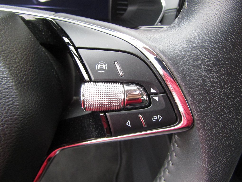 Škoda Octavia IV 1.5 TSi Ambition