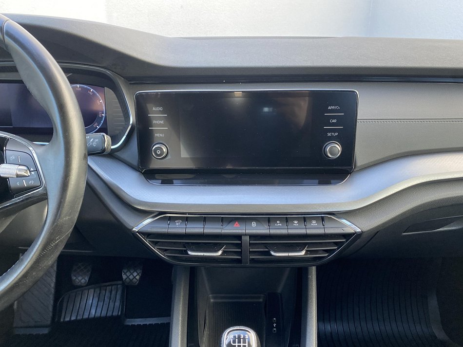 Škoda Octavia IV 2.0 TDi Ambition