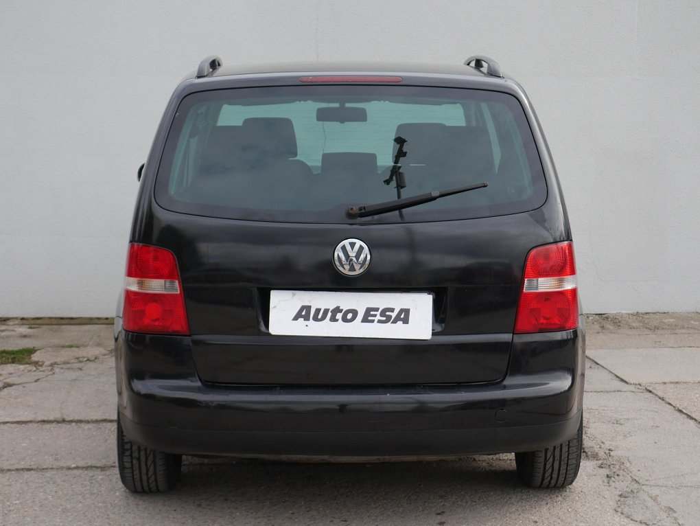 Volkswagen Touran 1.6i 