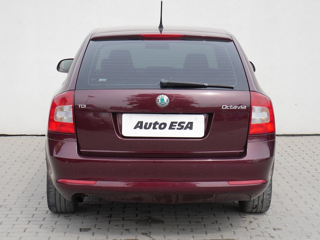Škoda Octavia II 1.6TDi Ambiente