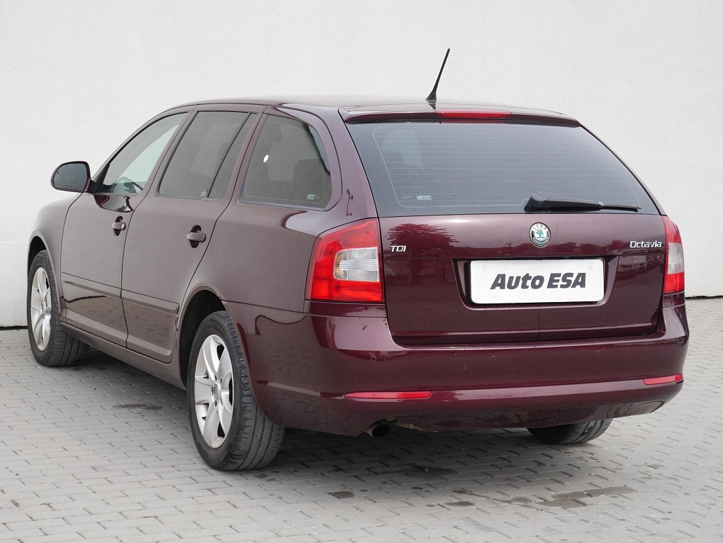 Škoda Octavia II 1.6TDi Ambiente