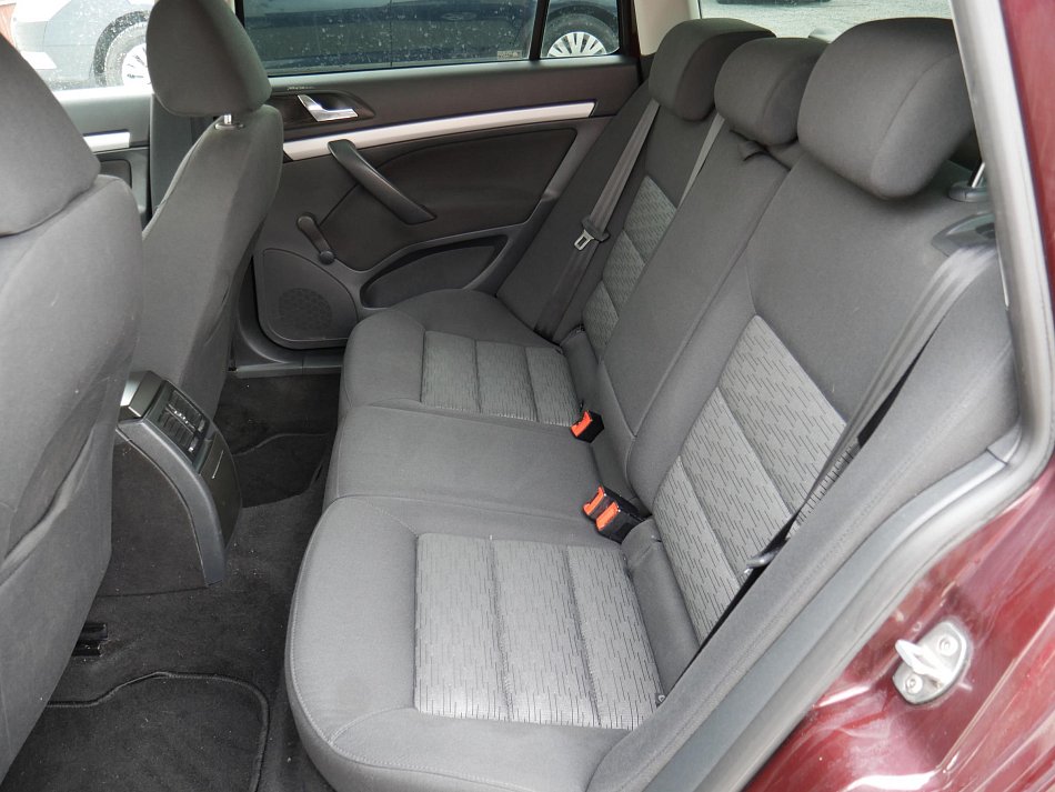 Škoda Octavia II 1.6TDi Ambiente