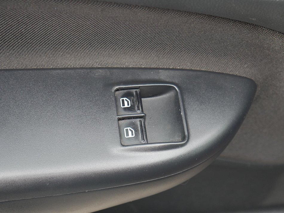 Škoda Octavia II 1.6TDi Ambiente