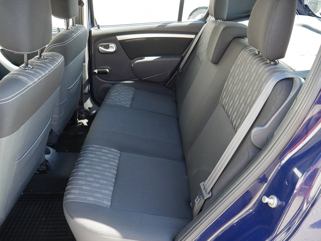 Dacia Sandero 1.2i 