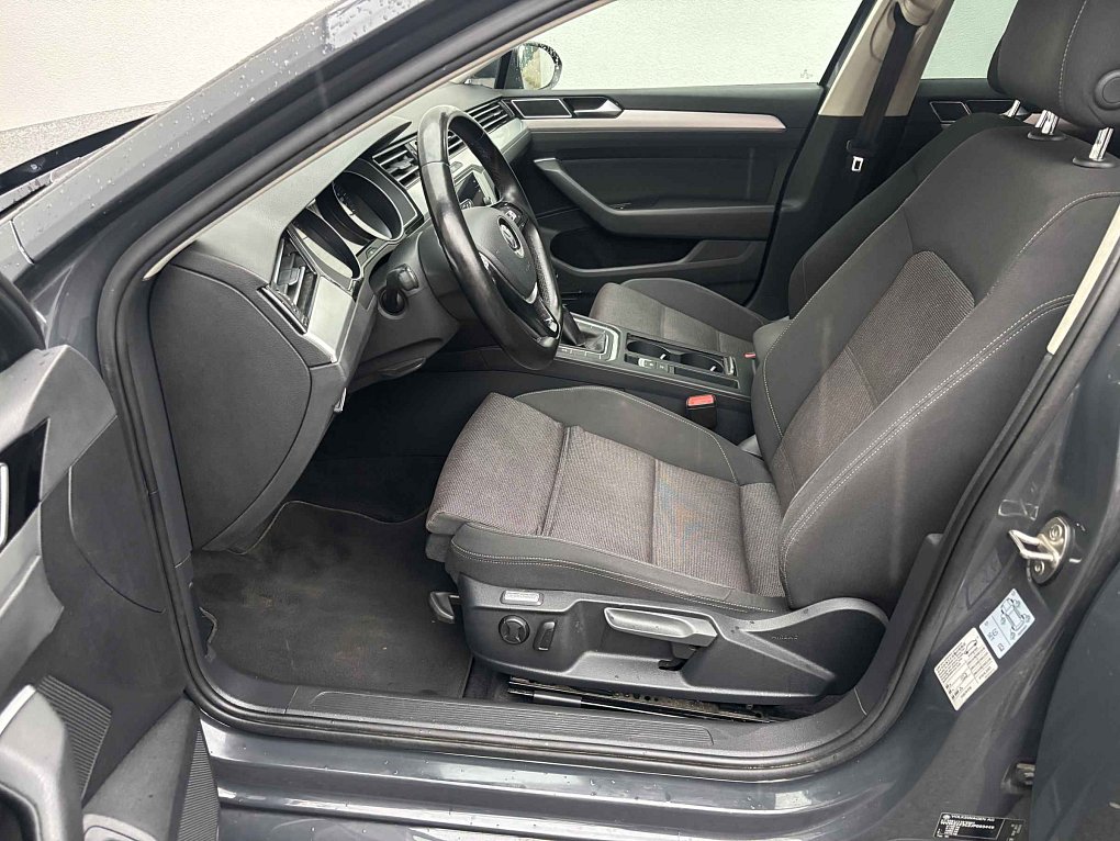 Volkswagen Passat 2.0 TDi 