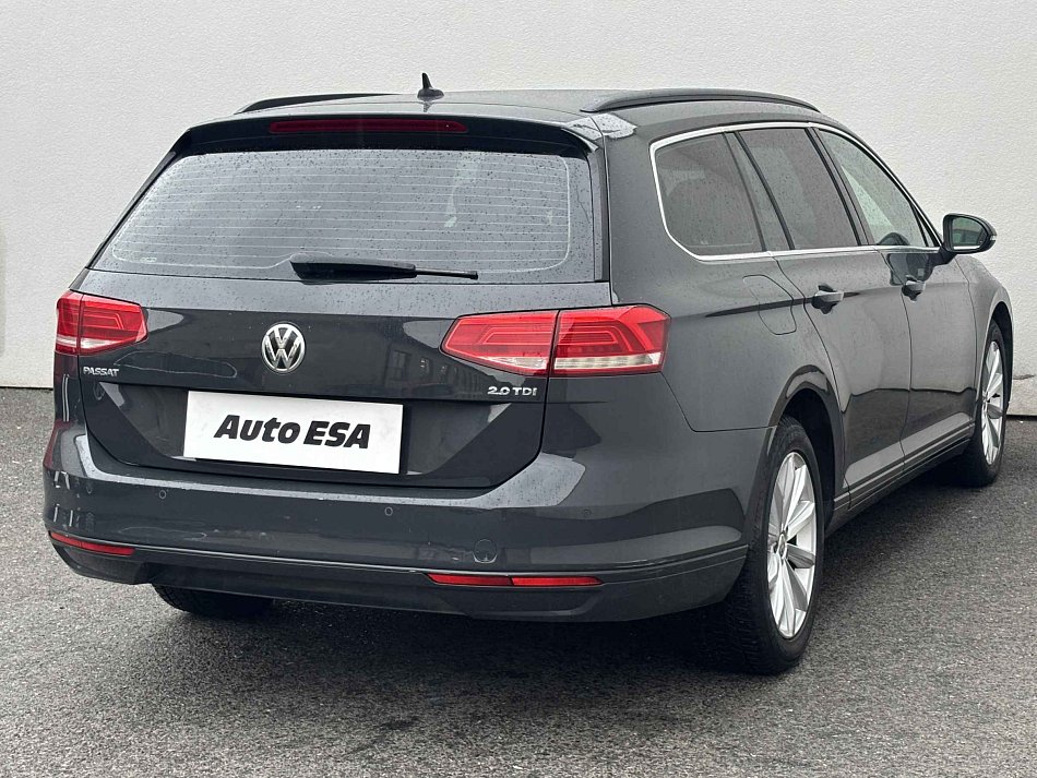 Volkswagen Passat 2.0 TDi 