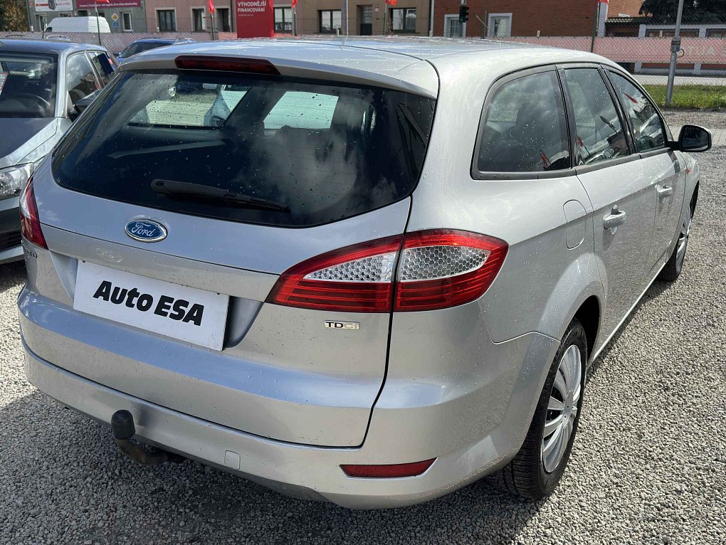 Ford Mondeo 1.8 TDCi 