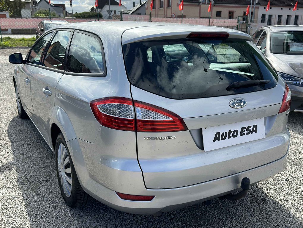 Ford Mondeo 1.8 TDCi 