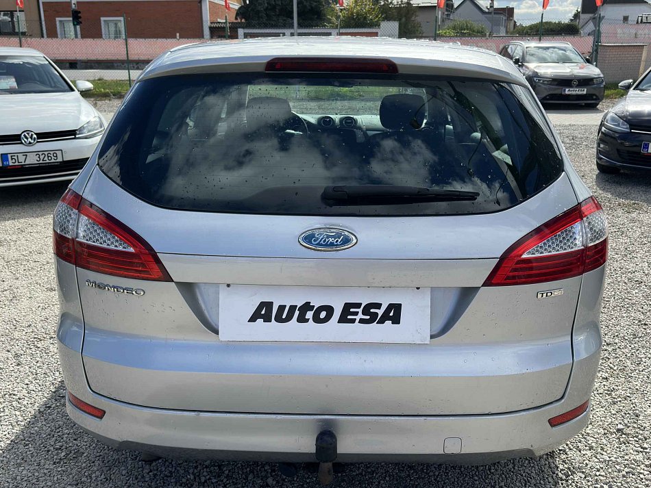 Ford Mondeo 1.8 TDCi 