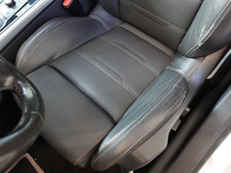 Peugeot 508 2.2HDi 
