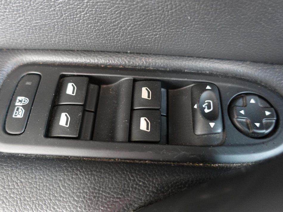 Peugeot 508 2.2HDi 