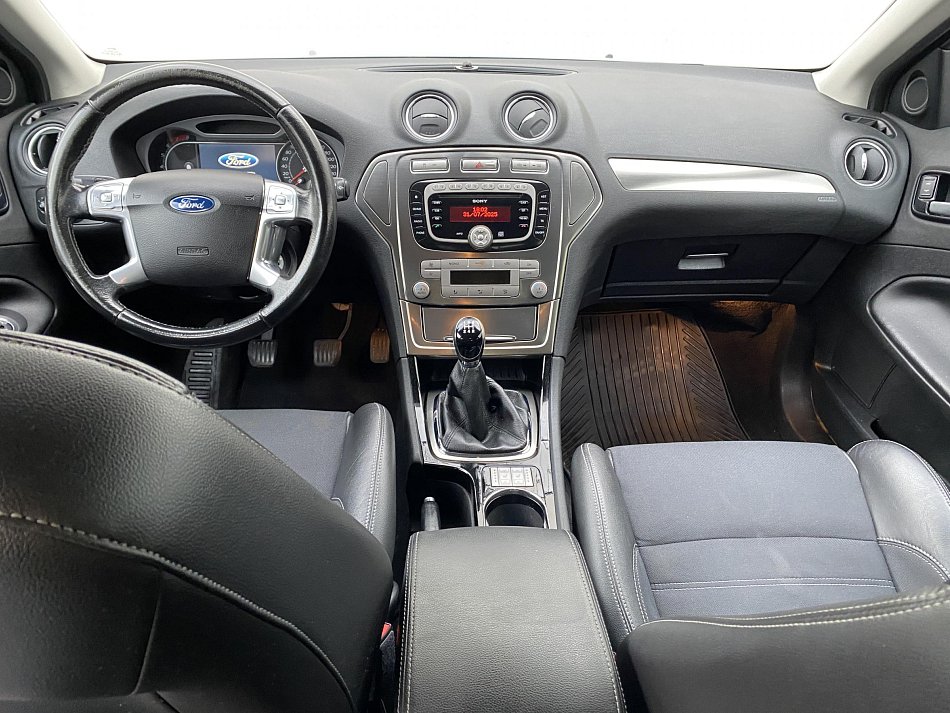 Ford Mondeo 2.0i 