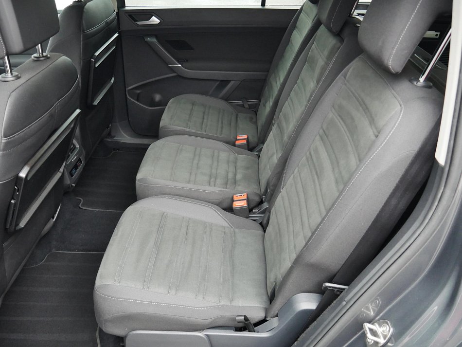 Volkswagen Touran 2.0TDi Highline