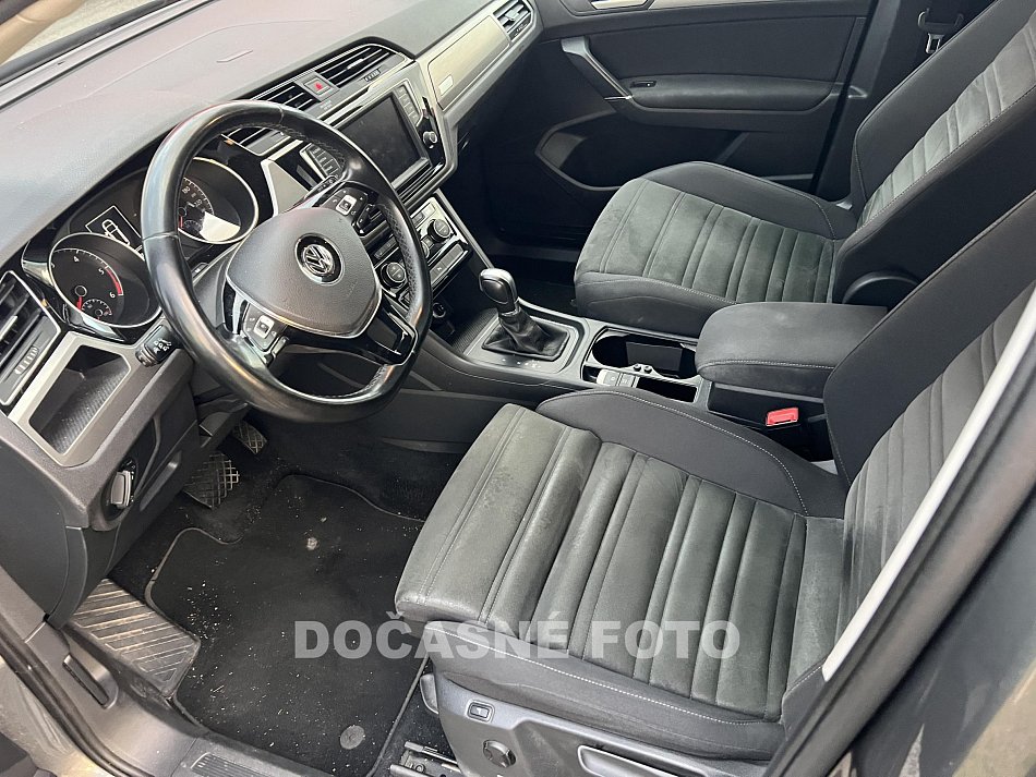 Volkswagen Touran 2.0TDi Highline
