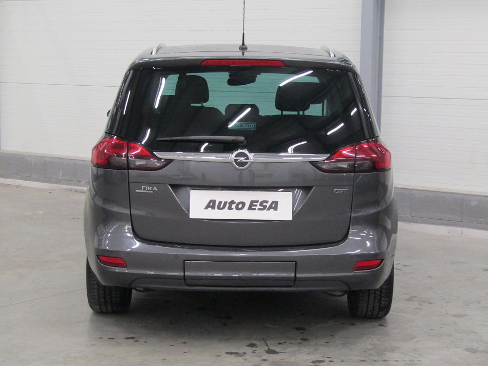 Opel Zafira 2.0 CDTi 