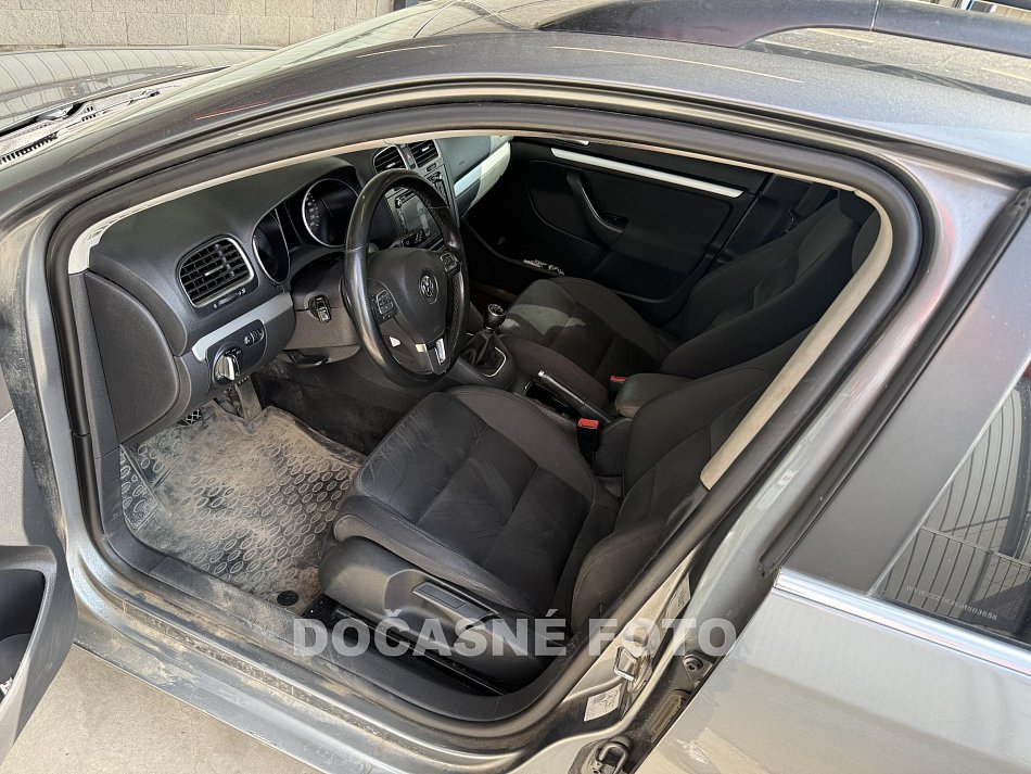 Volkswagen Golf 1.6 TDI Highline VI