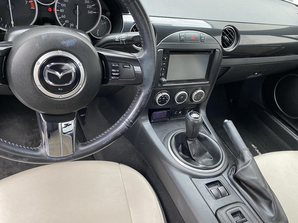 Mazda MX 1.8i 