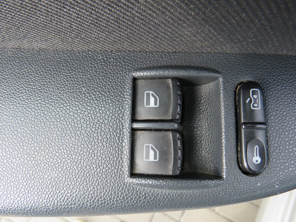 Škoda Fabia I 1.4i 16V 