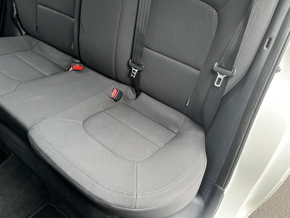 Kia Rio 1.4i Edition
