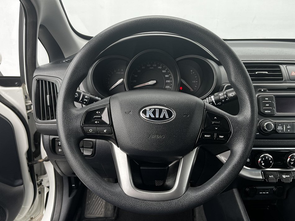 Kia Rio 1.4i Edition