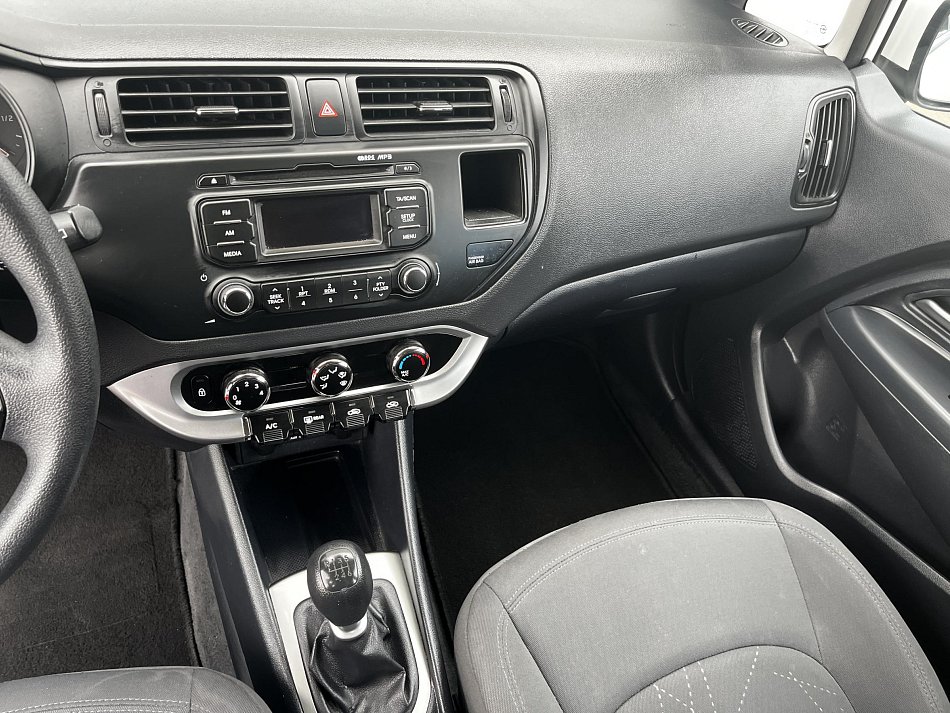 Kia Rio 1.4i Edition