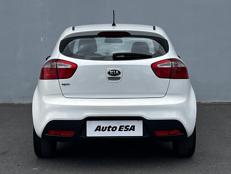 Kia Rio 1.4i Edition