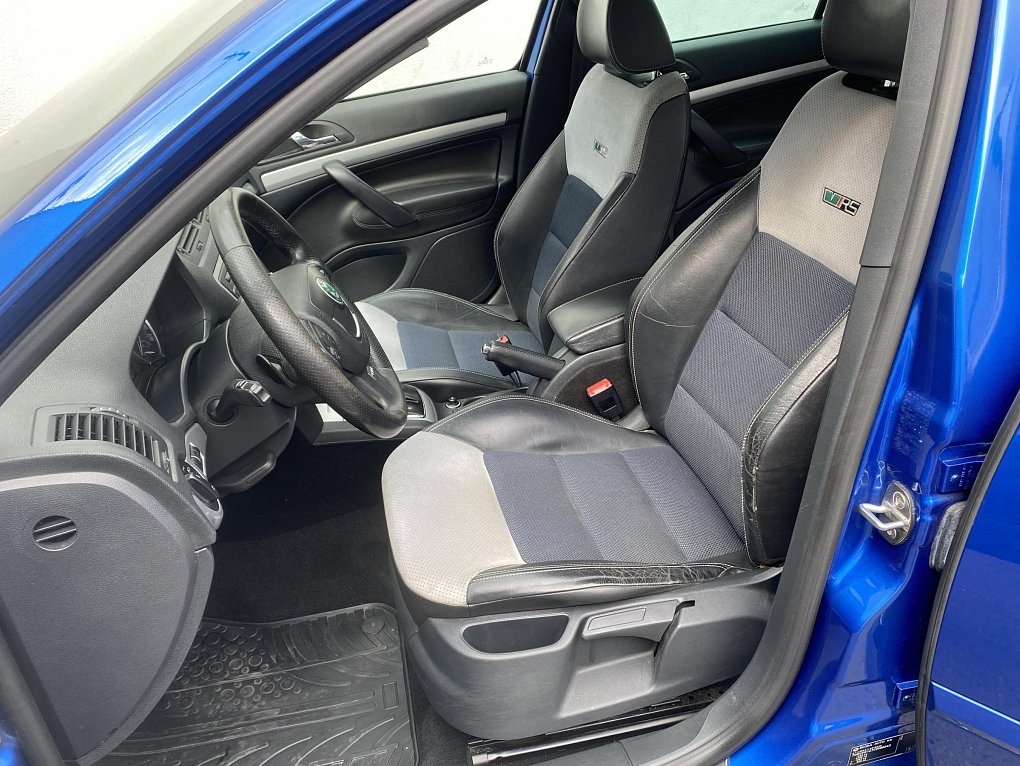 Škoda Octavia II 2.0 TDi RS
