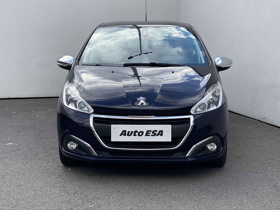 Peugeot 208 1.2 