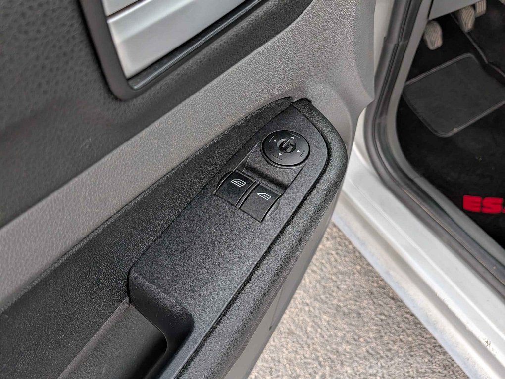 Ford Focus 1.6i 