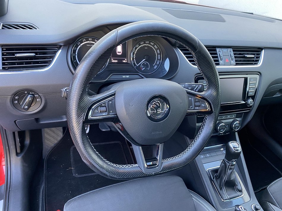 Škoda Octavia III 2.0 TDi RS