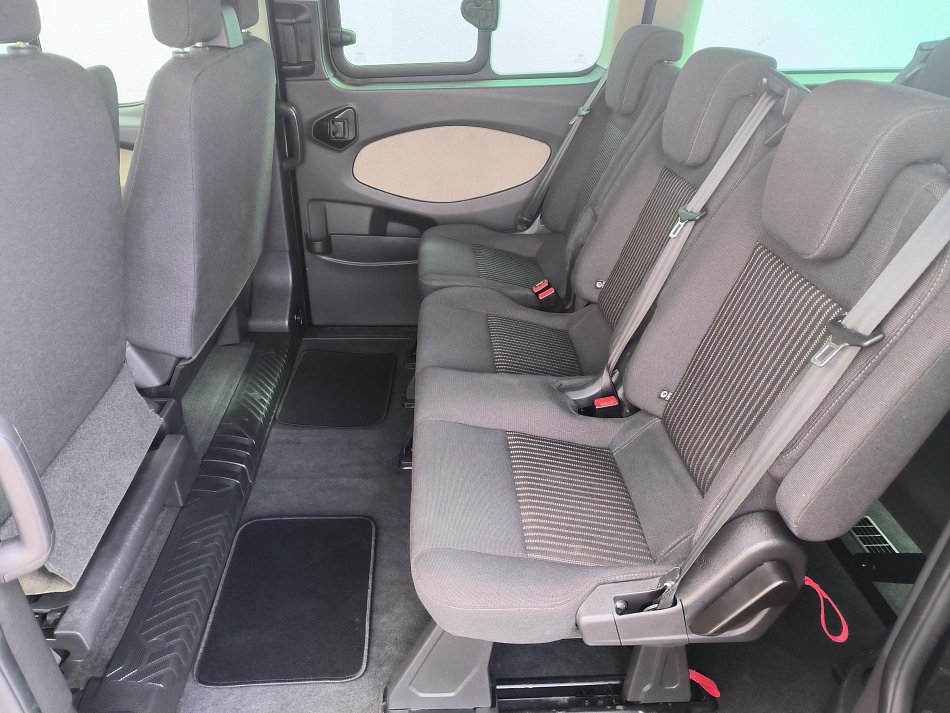 Ford Tourneo Custom 2.2TDCi Trend L2