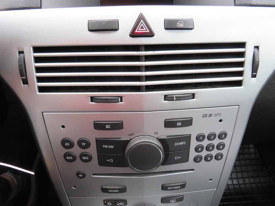 Opel Astra 1.6i 