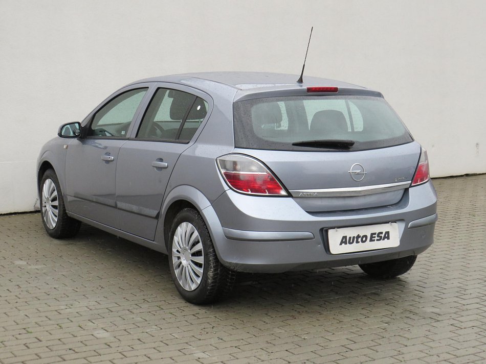 Opel Astra 1.6i 
