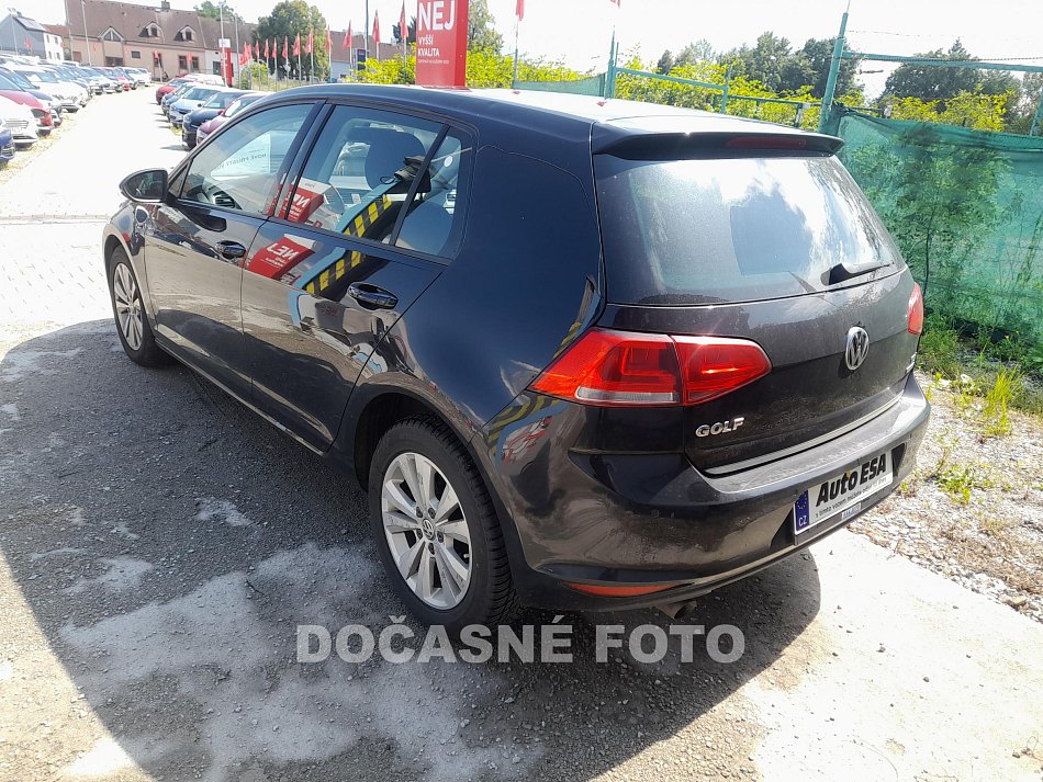 Volkswagen Golf 1.6 TDi 