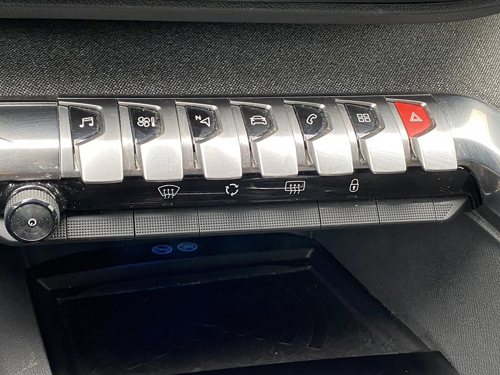 Peugeot 3008 1.2 PT GT Line