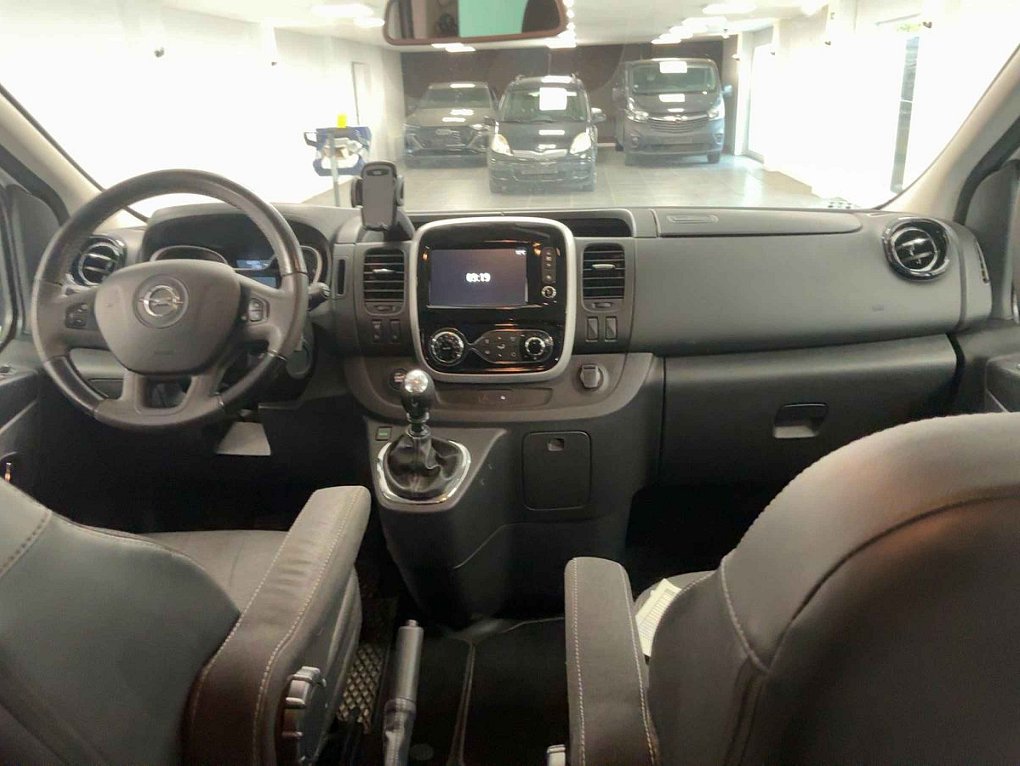 Opel Vivaro 1.6CDTi  5míst