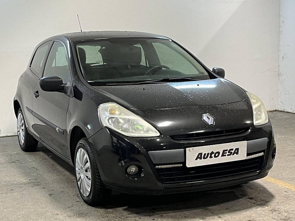 Renault Clio 1.2i 