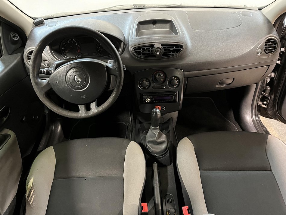 Renault Clio 1.2i 