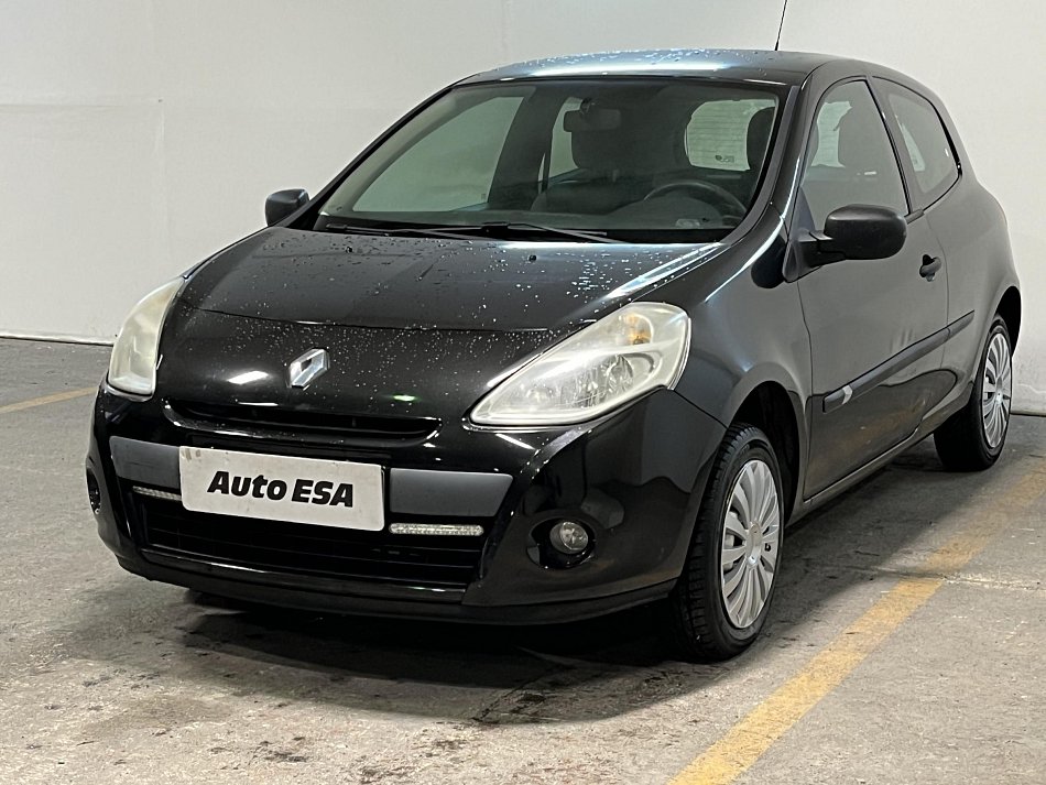 Renault Clio 1.2i 