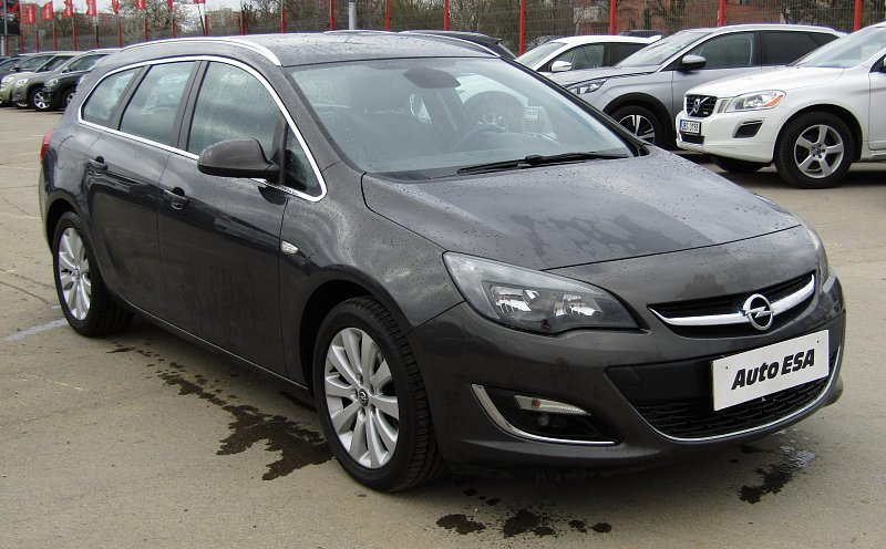 Opel Astra 2.0 CDTi 