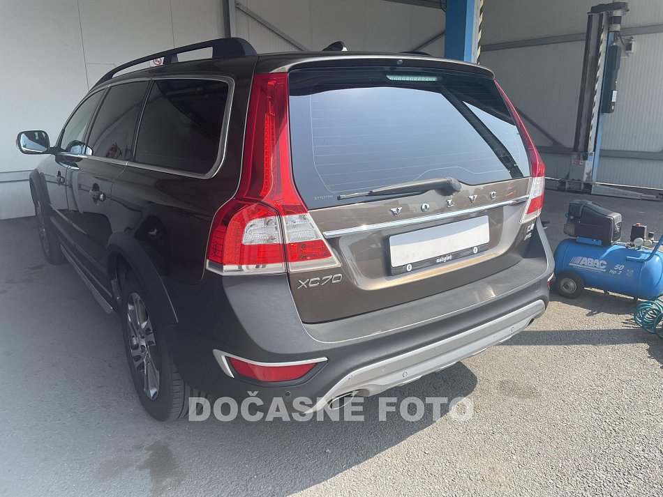 Volvo XC70 2.4 D4 AWD  4x4