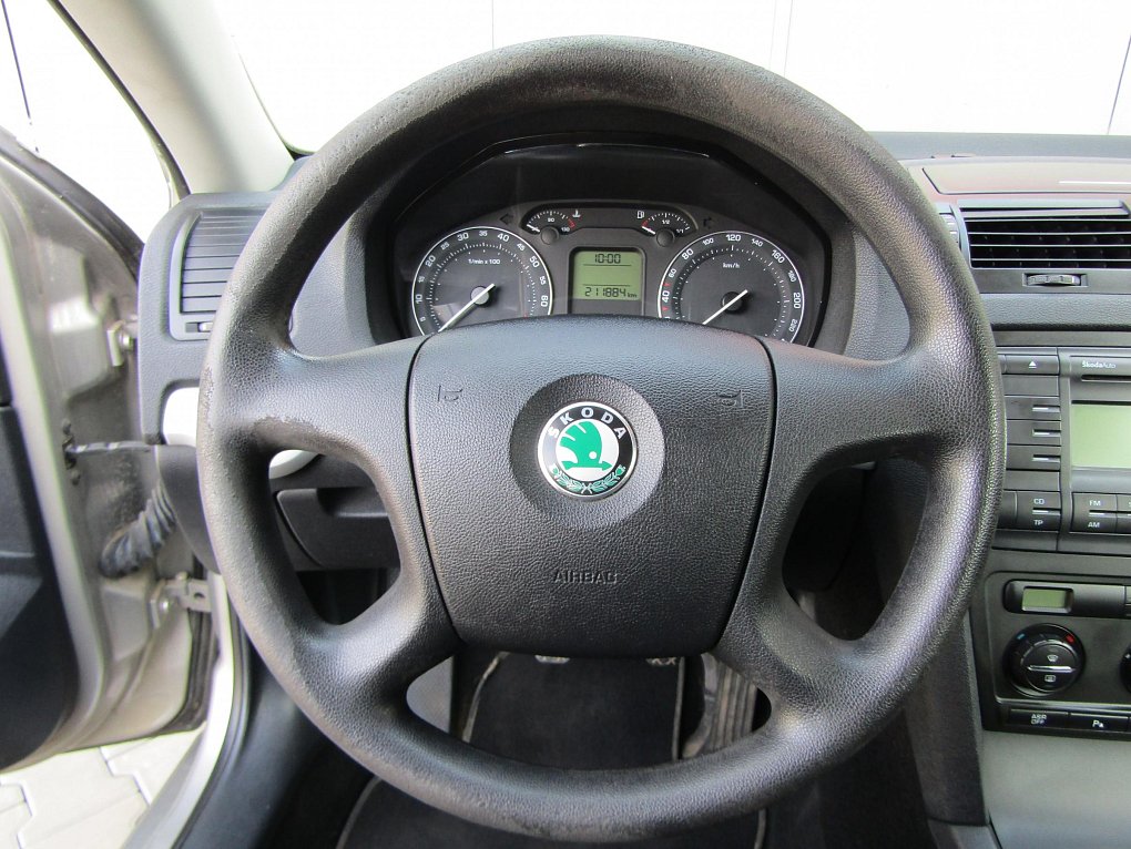 Škoda Octavia II 1.6 MPi 