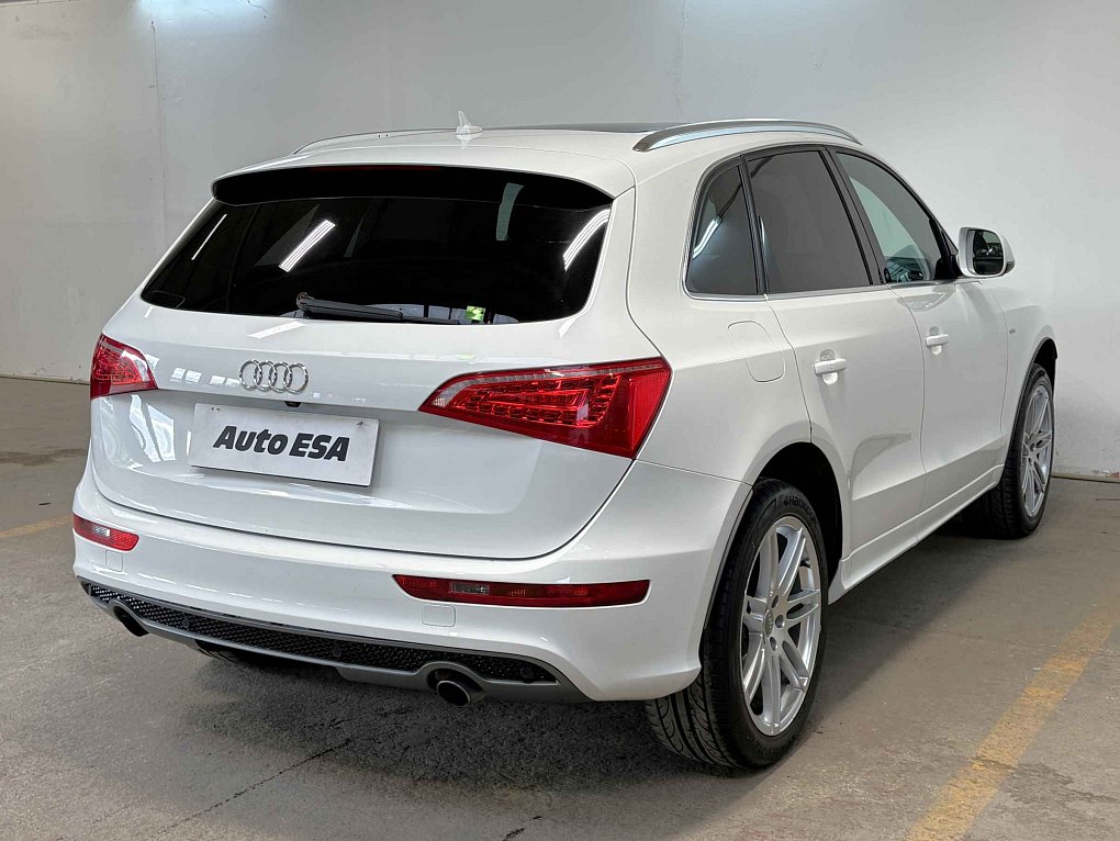 Audi Q5 2.0TFSi  Quattro