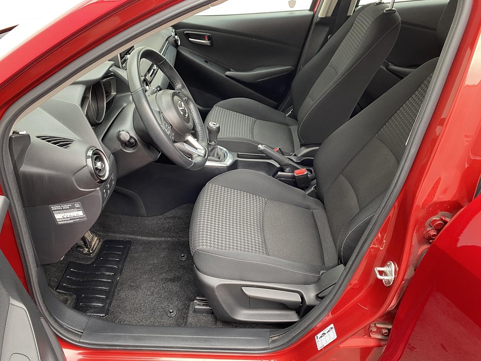 Mazda 2 1.5i 